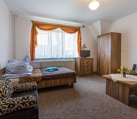 Apartamenty I Pokoje Goscinne Dziedzic Jozef Suche Dış mekan fotoğraf